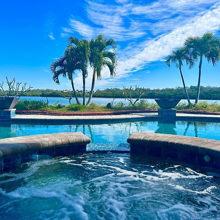 Guest Suite - Waterfront -Pool & Hot Tub- Walk To Beach Clearwater Beach Eksteriør billede