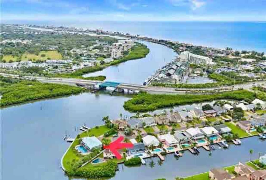 Guest Suite - Waterfront -Pool & Hot Tub- Walk To Beach Clearwater Beach Eksteriør billede
